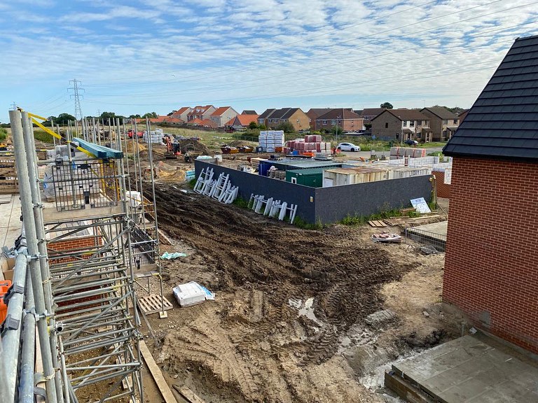 Completed roof truss structure